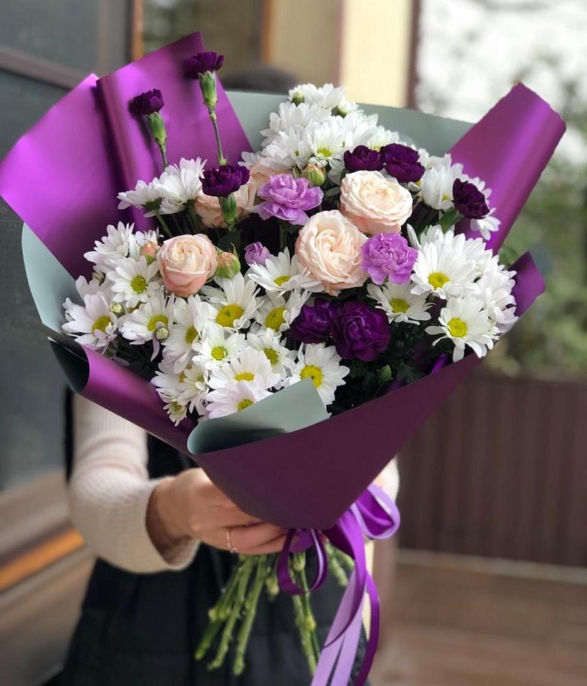 Букет цветов из: Хризантемы, Гвоздики и Розы в Игарке