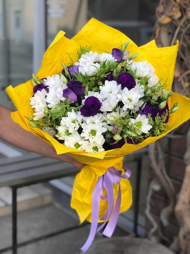 Букет цветов из: Ирисы, Хризантемы и Ромашки в Игарке