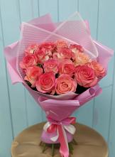 Букет 15 Розовых роз Равель в Игарке